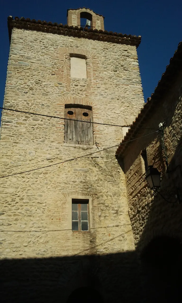 Église Saint-Jean de Saint-Jean-Pla-de-Corts - Façade sud-ouest