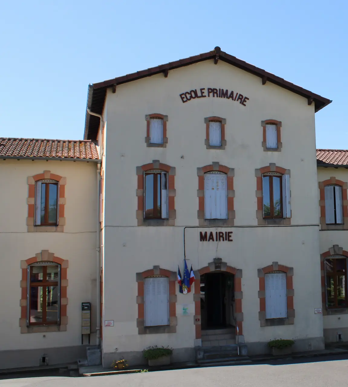 Castillon-de-Saint-Martory La mairie