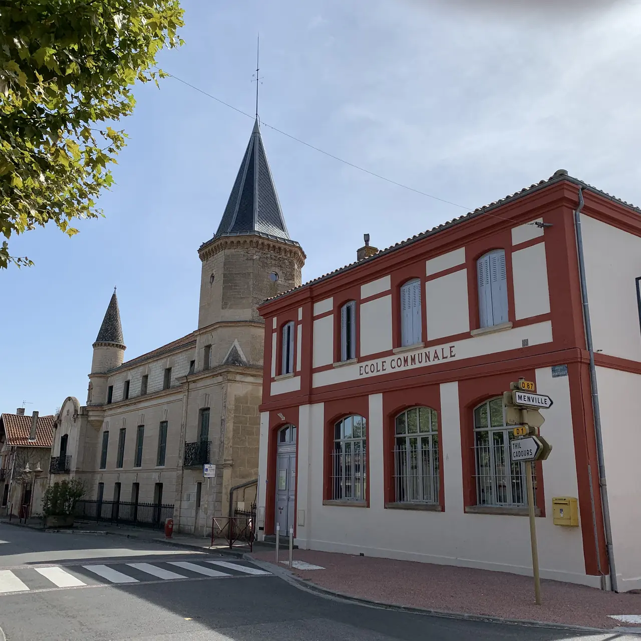 Saint-Paul-sur-Save Château et ancienne école