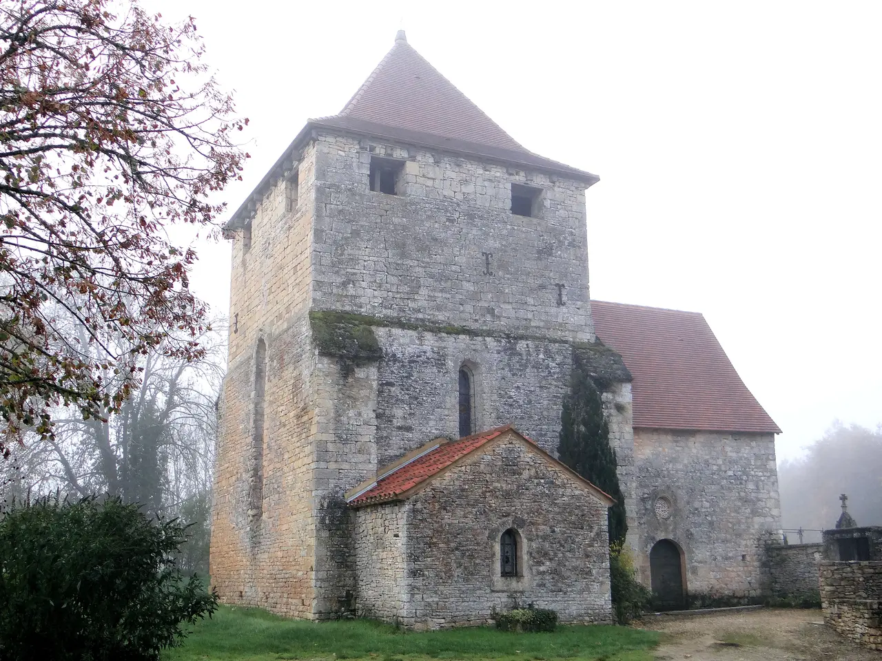 Salviac - Église Saint-Denis de Luziers -1