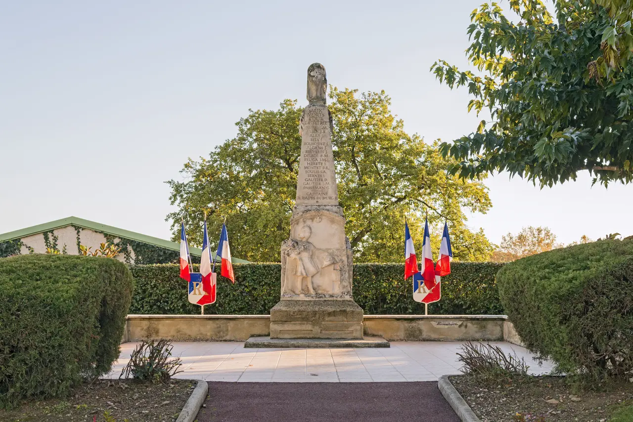 Seilh - Monument aux morts
