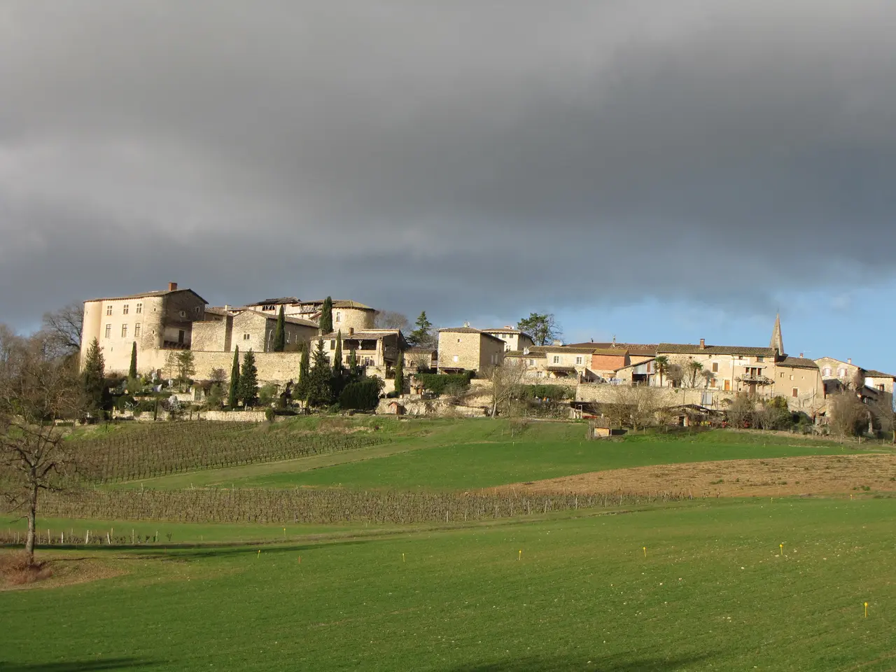 Mauriac commune de Senouillac