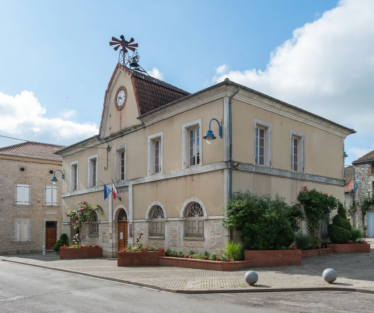 Town hall of Septfonds (3)