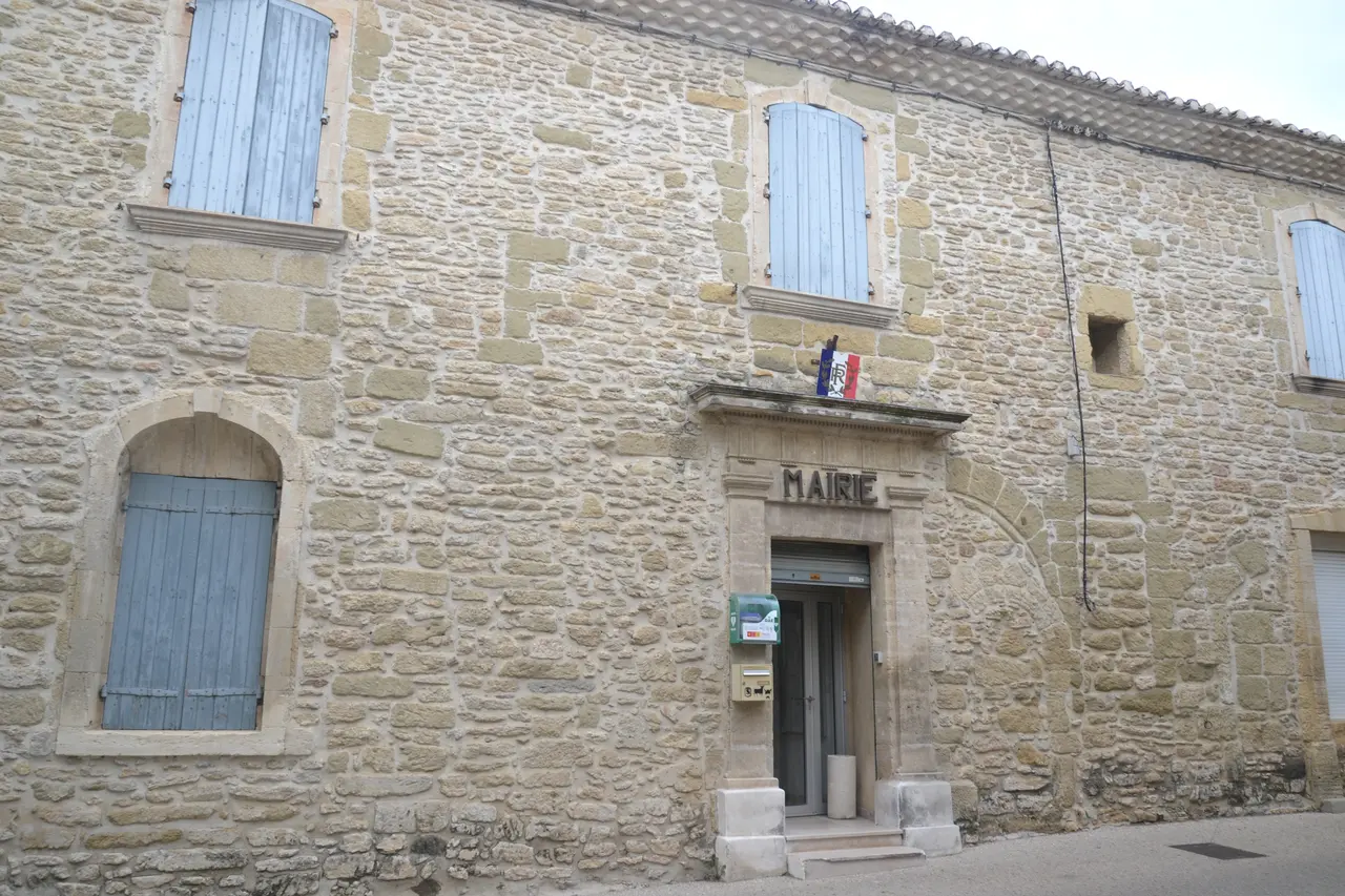 Sernhac - mairie 1