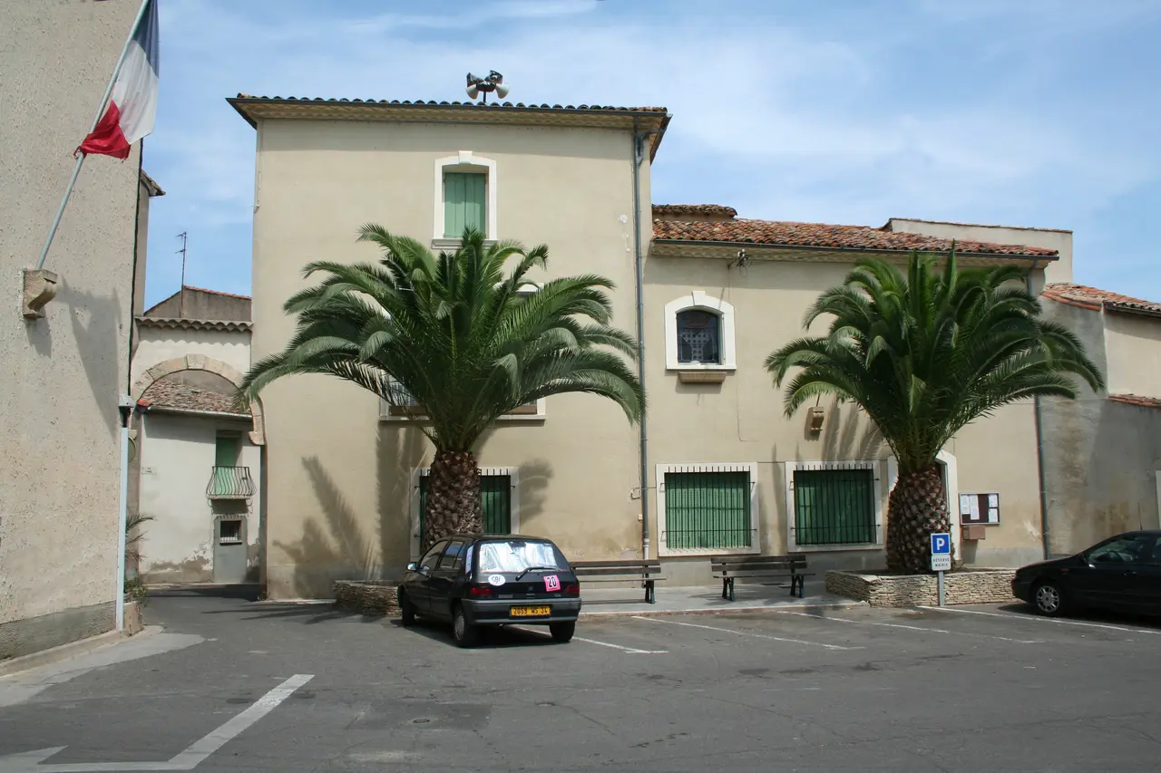 Tourbes mairie