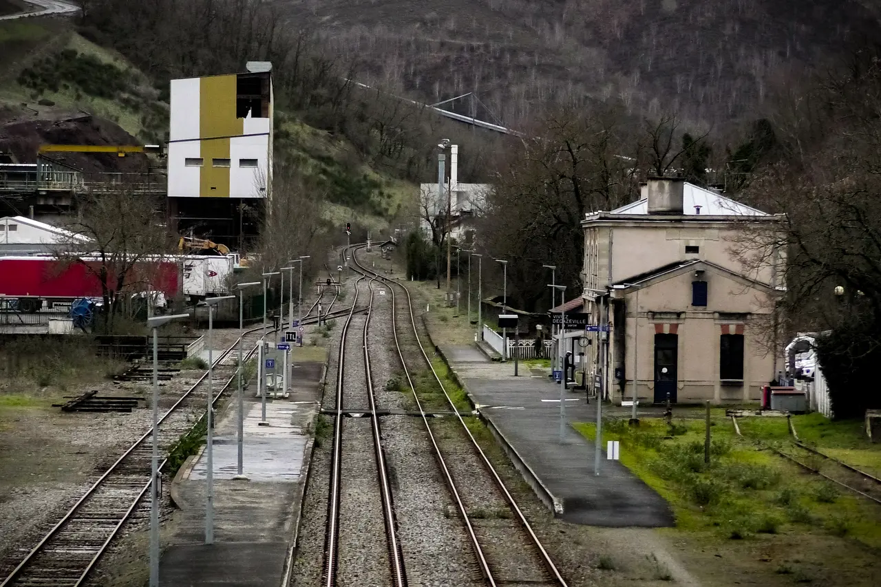 Gare de Viviez