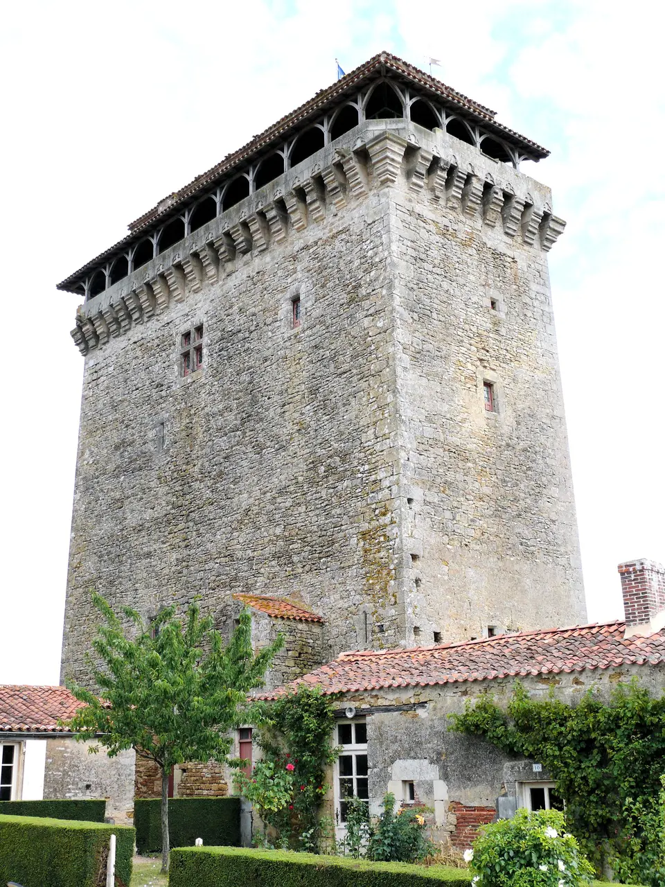 Bazoges-en-Pareds - Donjon -1