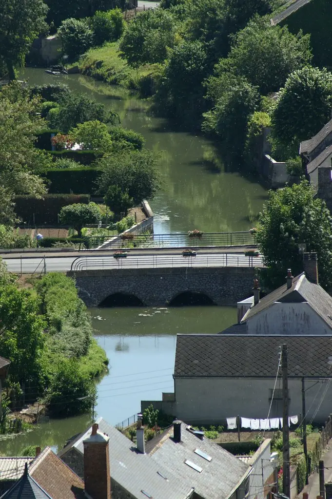Bessé-sur-Braye