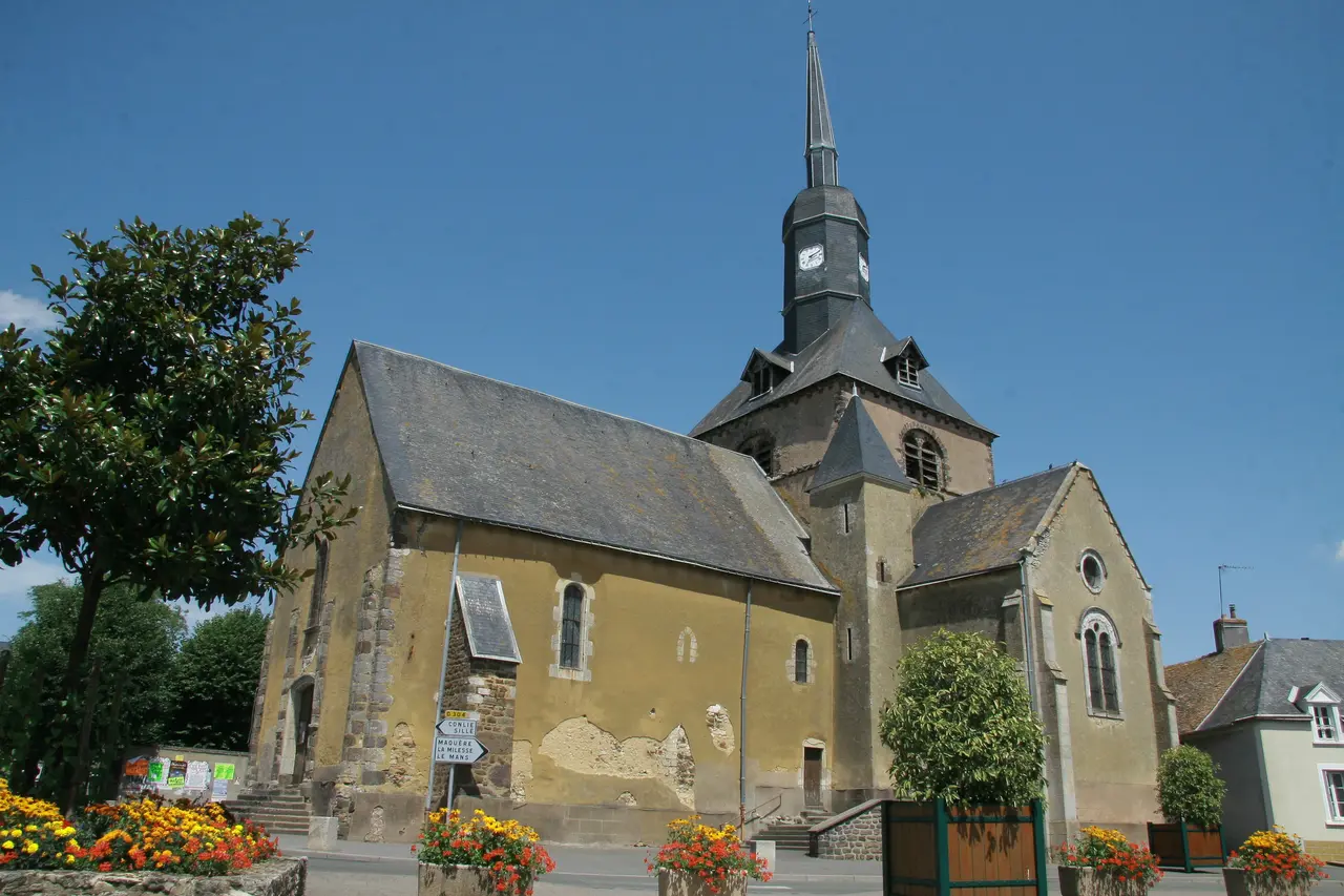 Église Saint Front de Domfront en Champagne