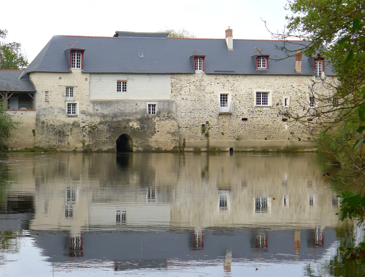 File:P1290002 49 Feneu moulin Sautret Suine rwk.jpg