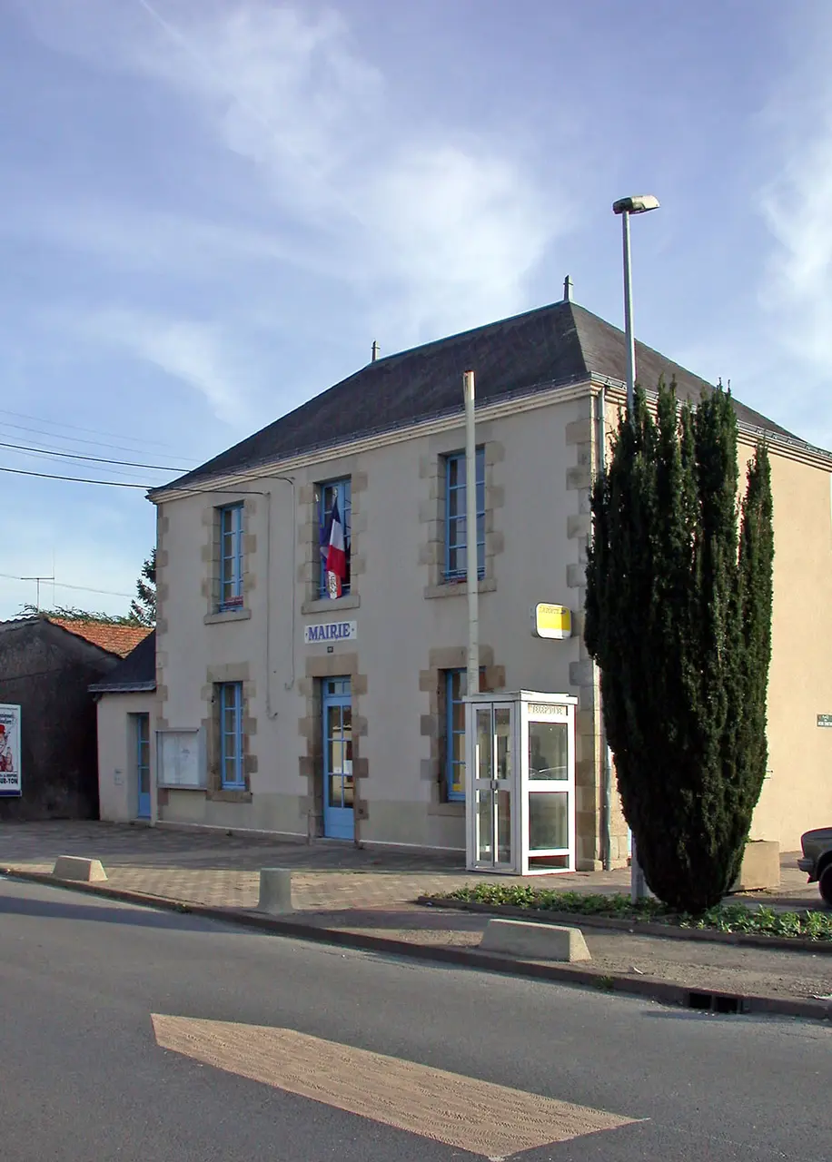 Mairie FROIDFOND 3