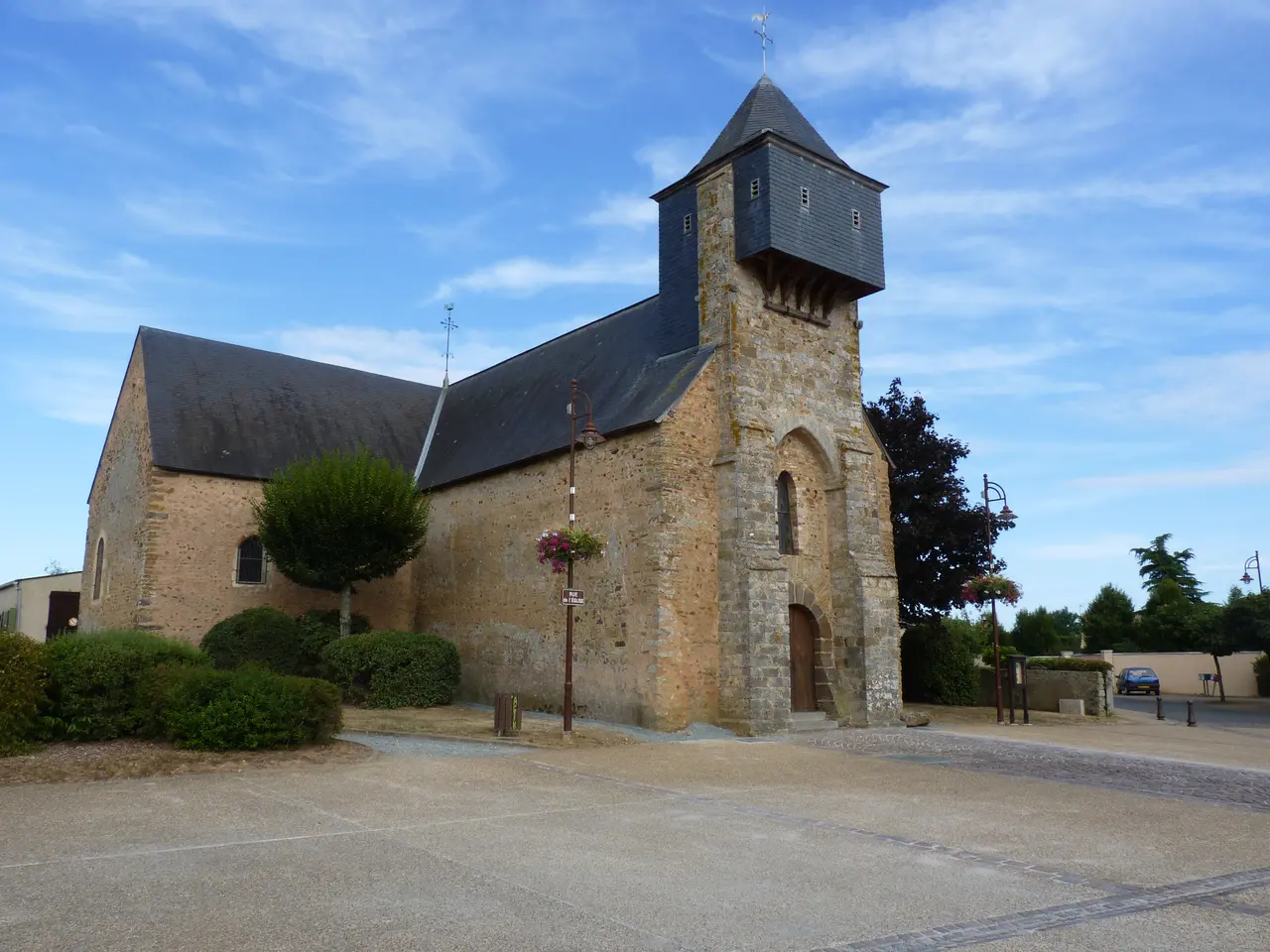 72150-Eglise