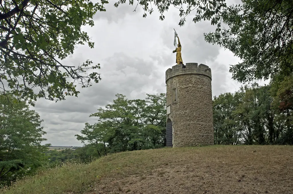 La Chartre-sur-le-Loir (Sarthe)