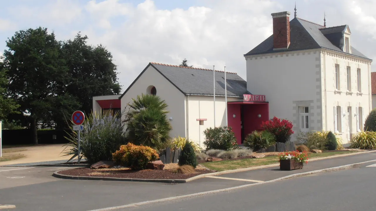 La Roche-Blanche (Loire-Atlantique) 004