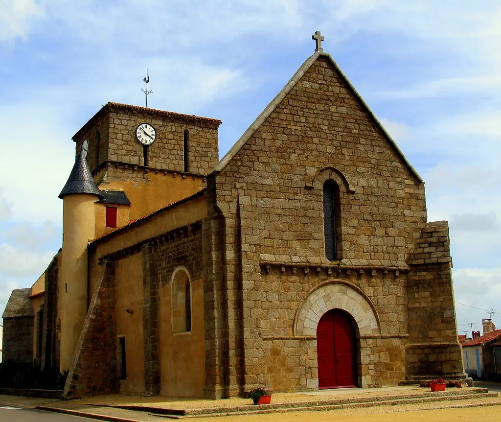 Le Bernard - Église (Romane) 1