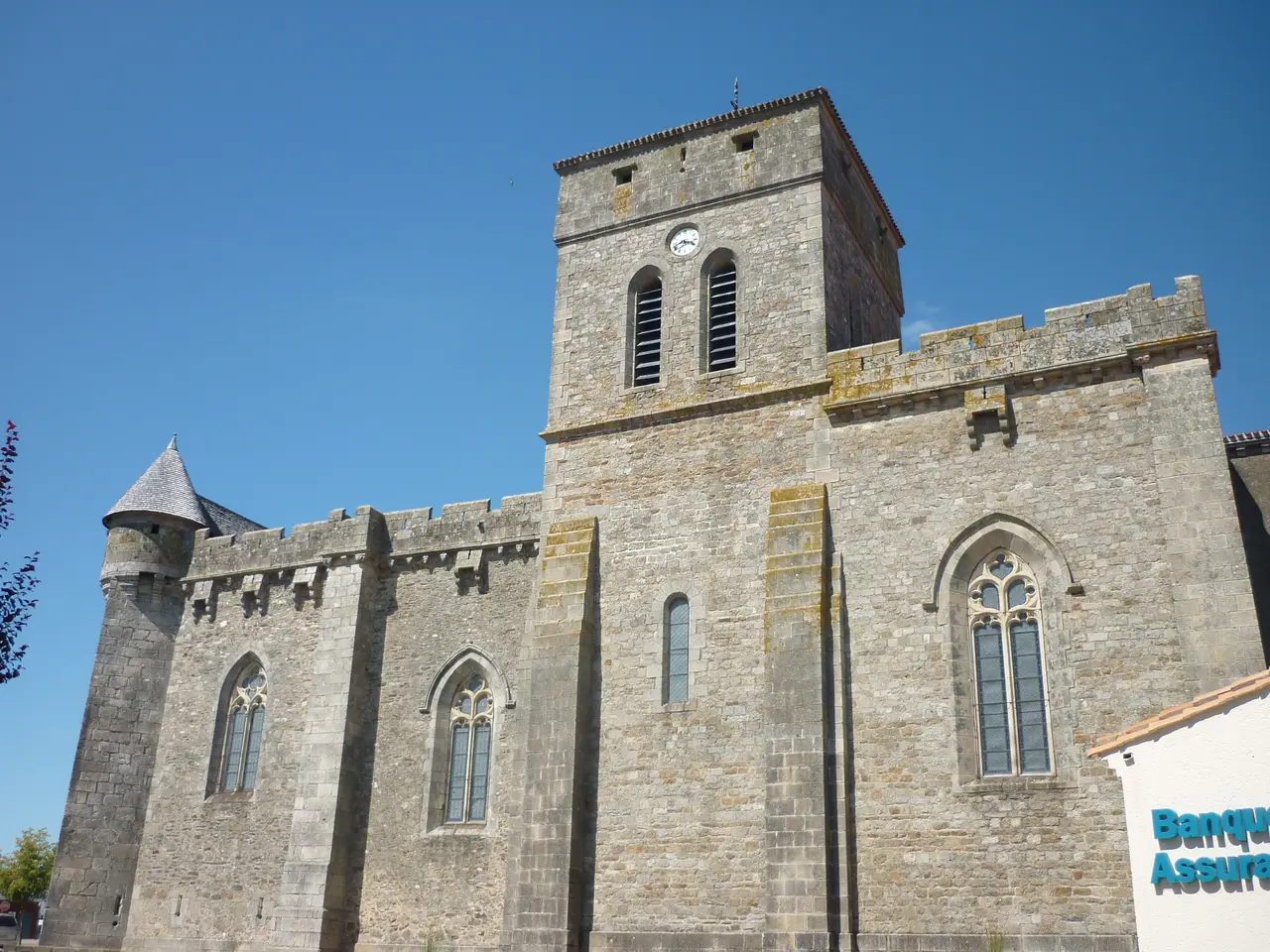 Le Boupère - église fortifiée 1