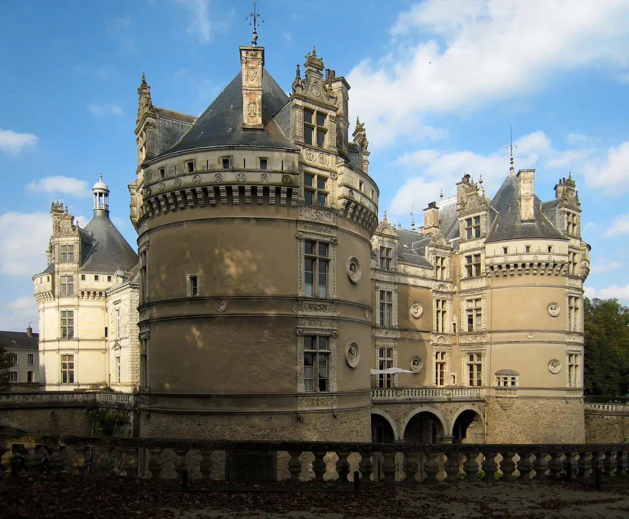 Castle Le Lude 2007 01
