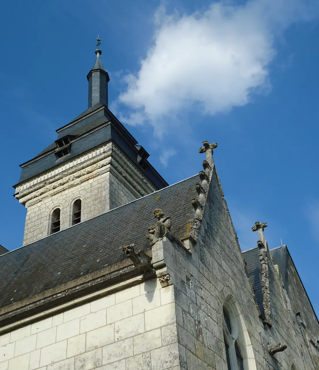 Luché-Pringé - Eglise Saint-Martin