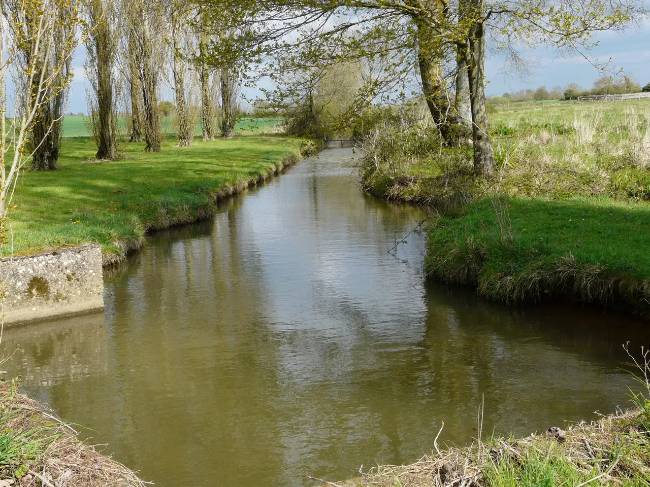 File:Le beusse ville fr mesanger (loire-atlantique).jpg