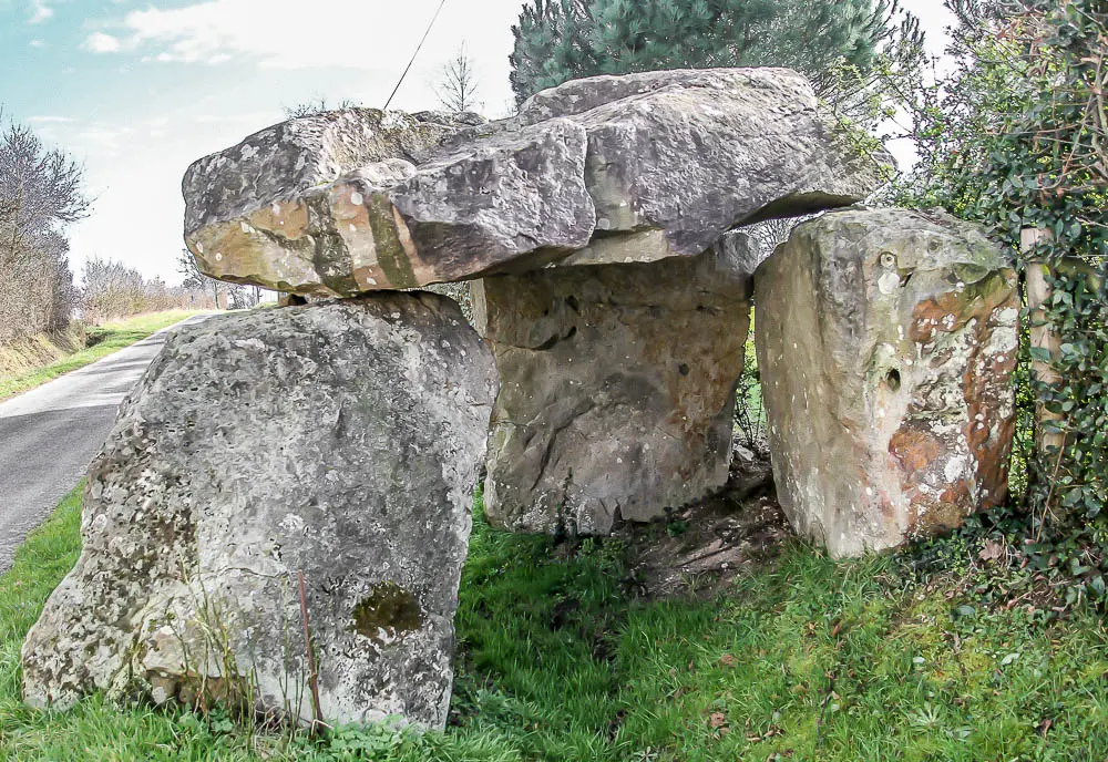 Dolmen de la maison des fée 1 de Miré