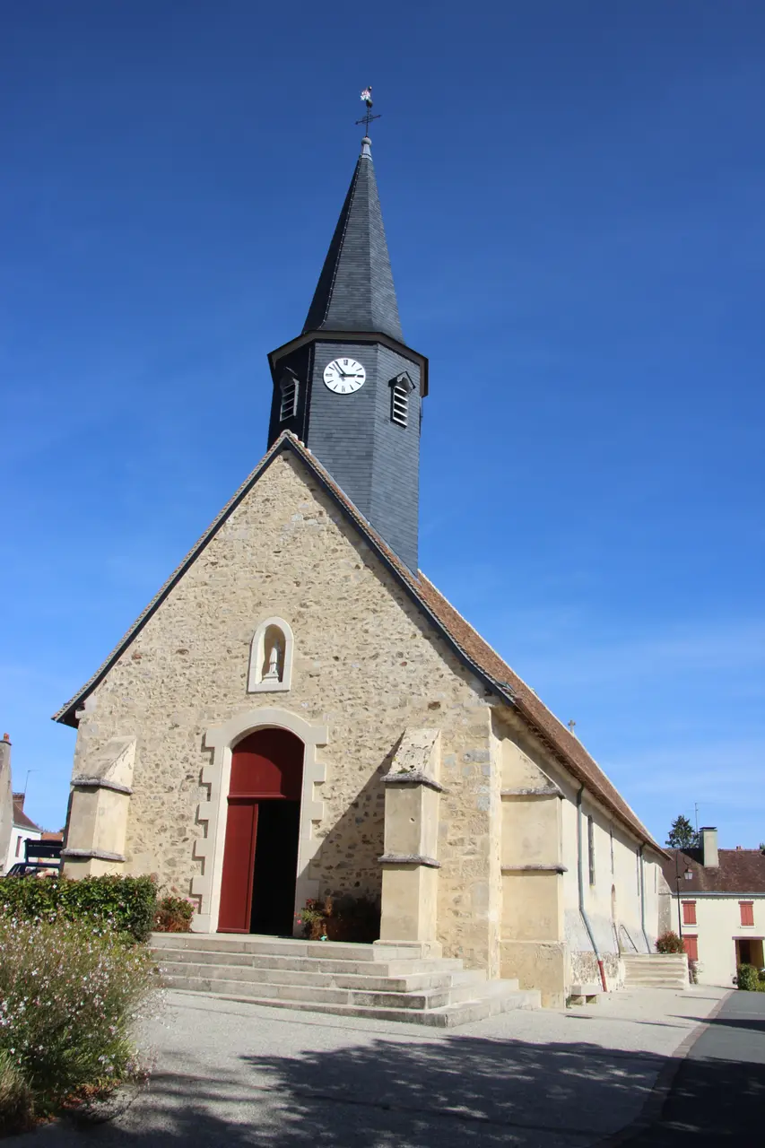 Église Saint-Étienne de Neufchâtel-en-Saosnois 1 - wiki takes le Saosnois