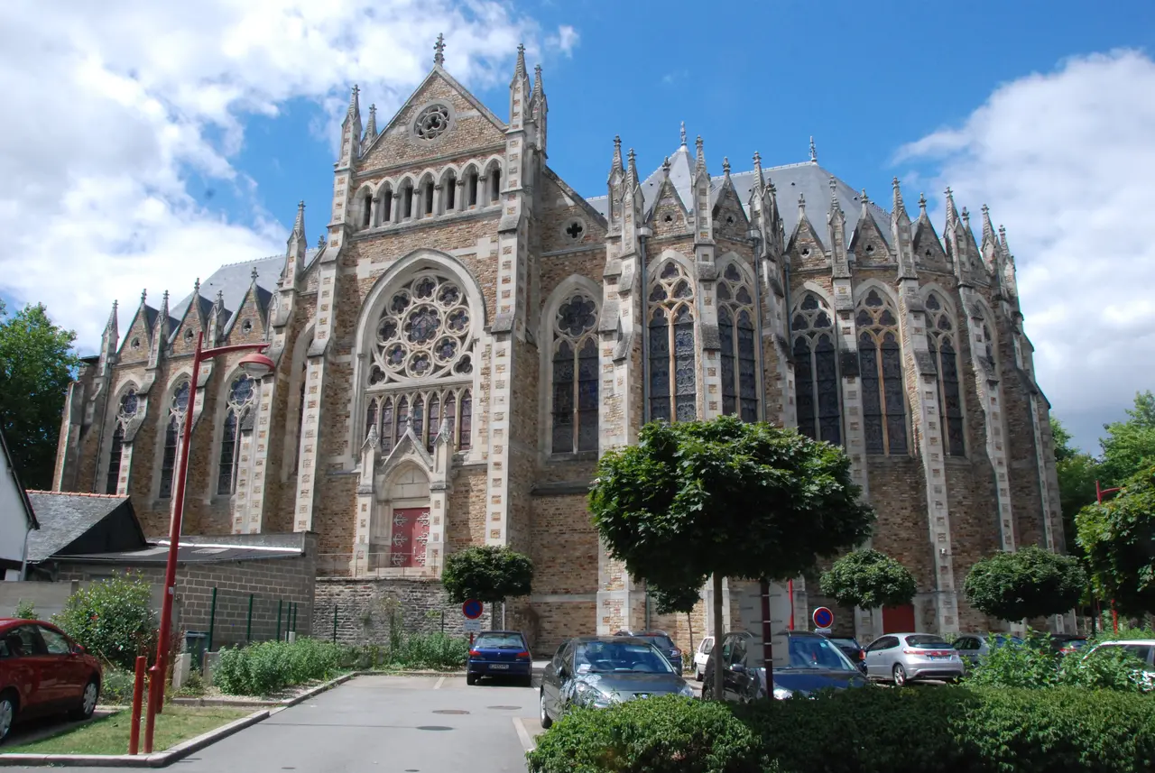 Nort-sur-Erdre (Loire-Atlantique) Eglise 2