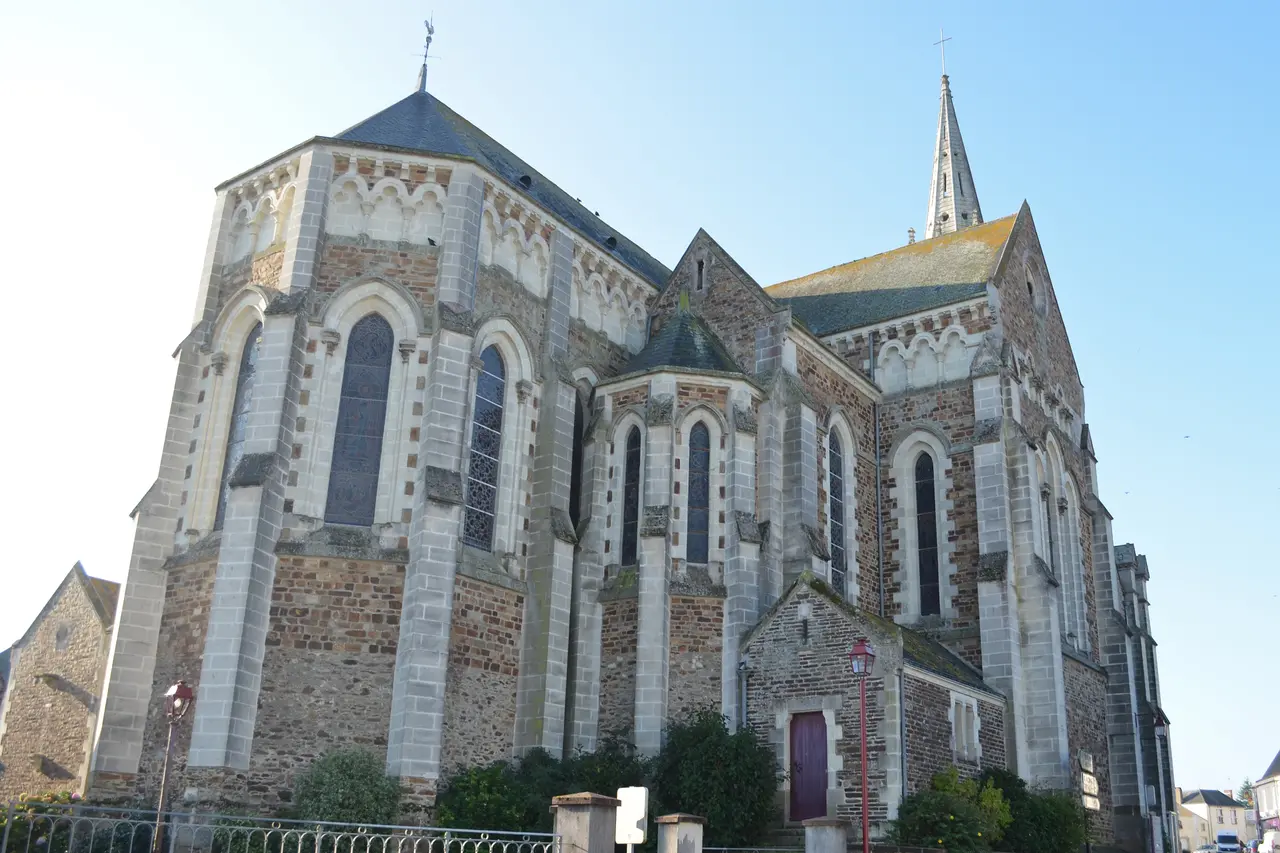 Port-Saint-Père - Eglise (2)