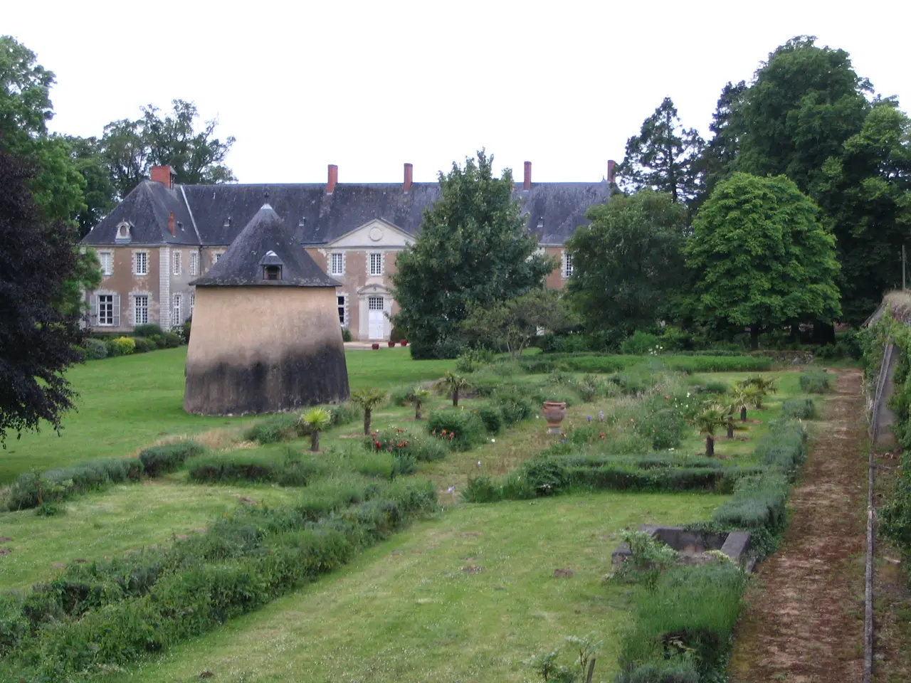 Précigné - Château du Perray - 1