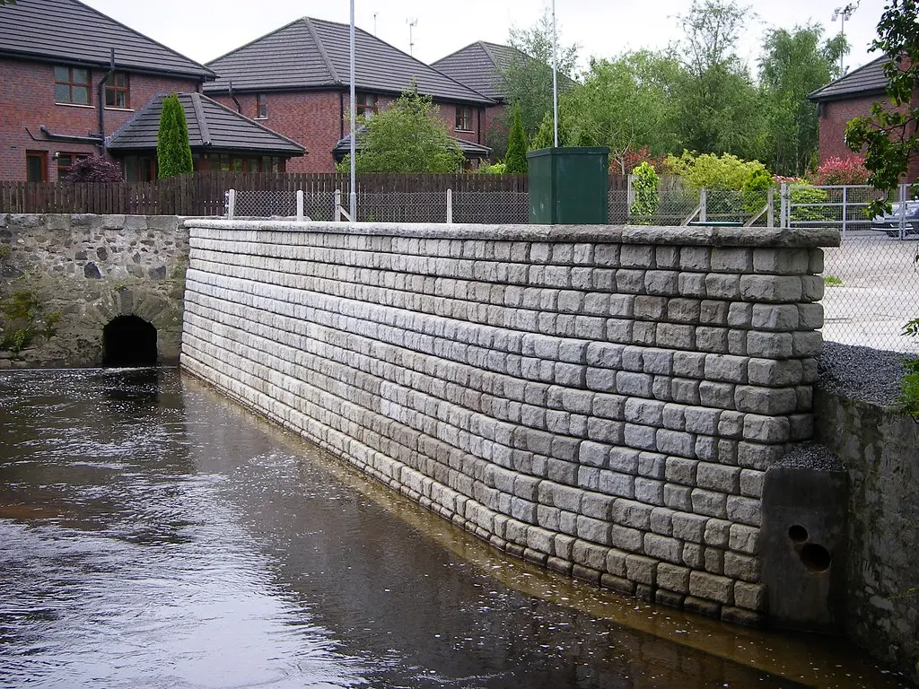 Redi-Rock-retaining-walls-Moore-Concrete-Lower-Quilly-Road-Dromore