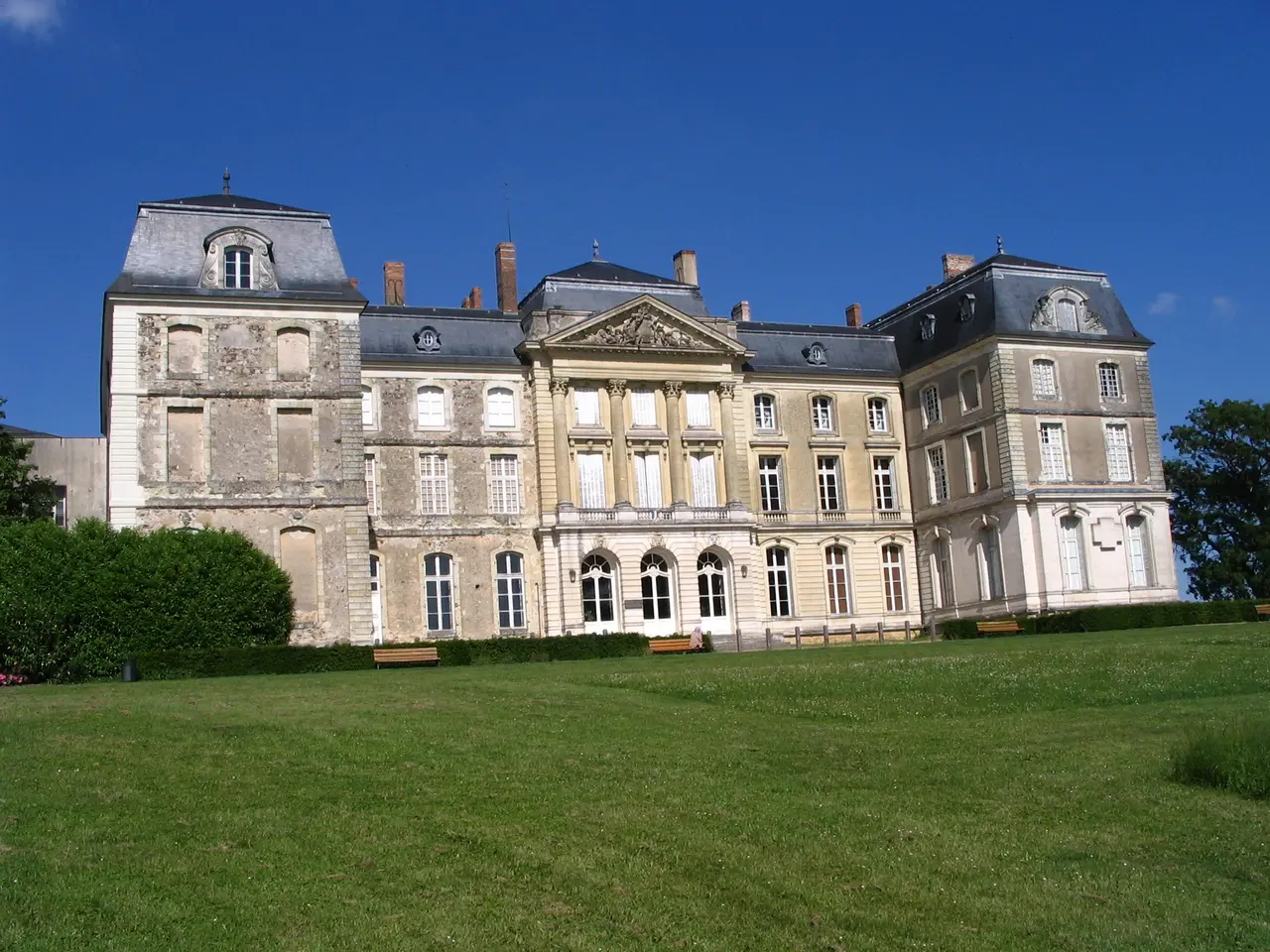 Sablé-sur-Sarthe - Castle - 1