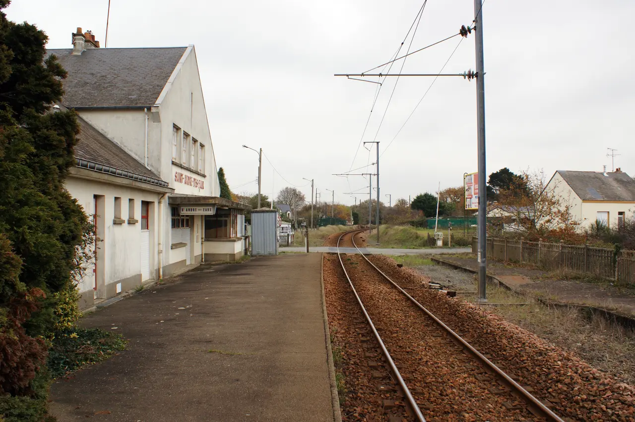 Gare-Saint-André-des-Eaux-2014 04
