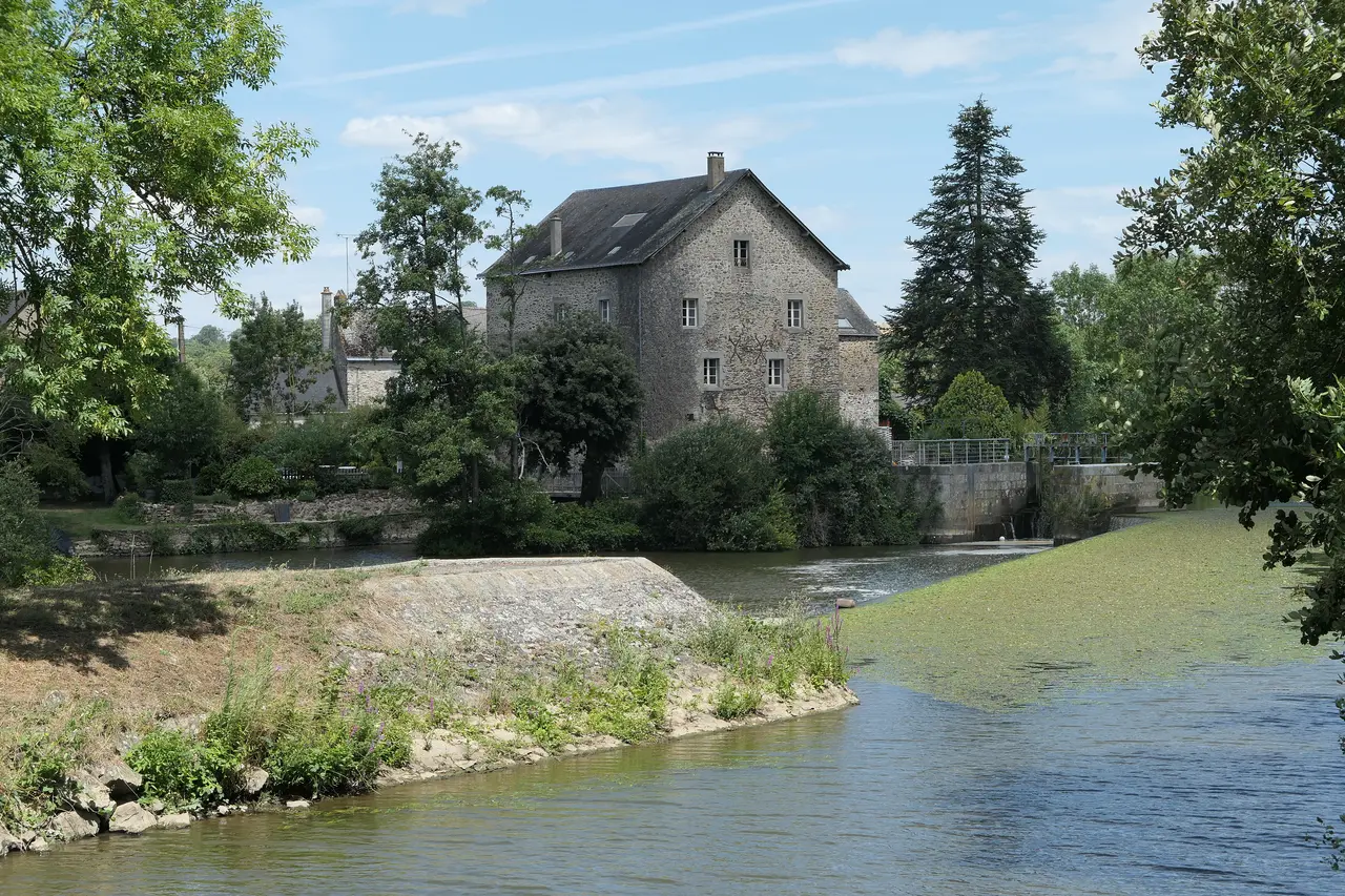 Saint-Jean-sur-Mayenne - moulin de Boisseau