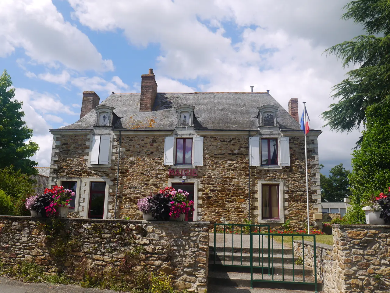 Sceaux-d'Anjou 49 mairie