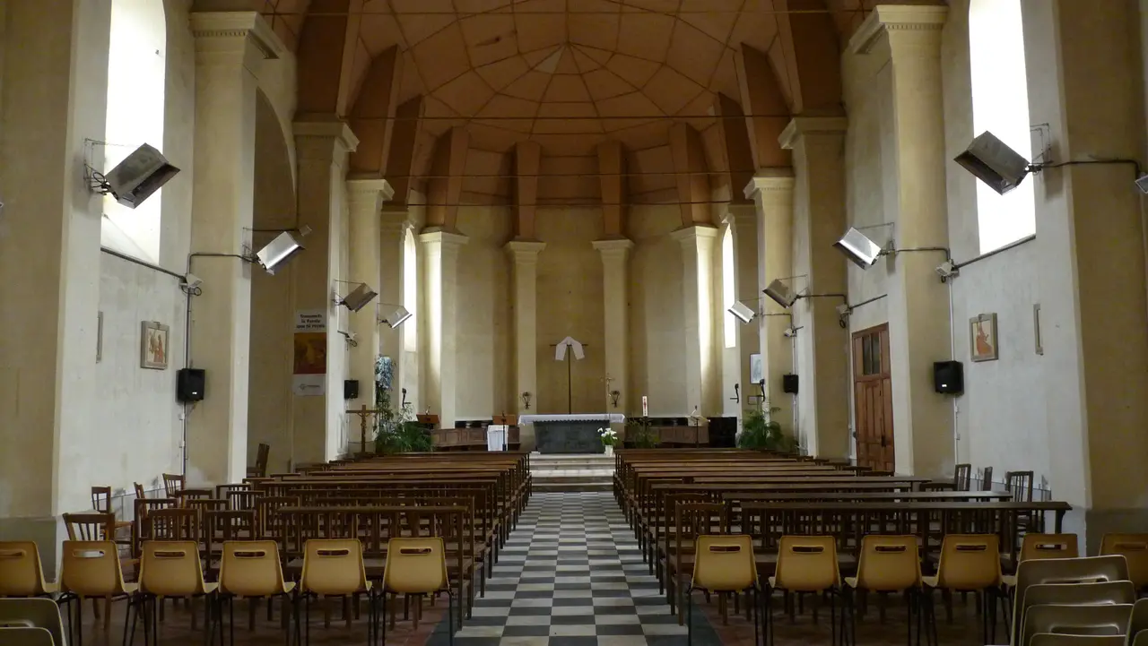 Soulaines-sur-Aubance (49) Église Notre-Dame - Intérieur