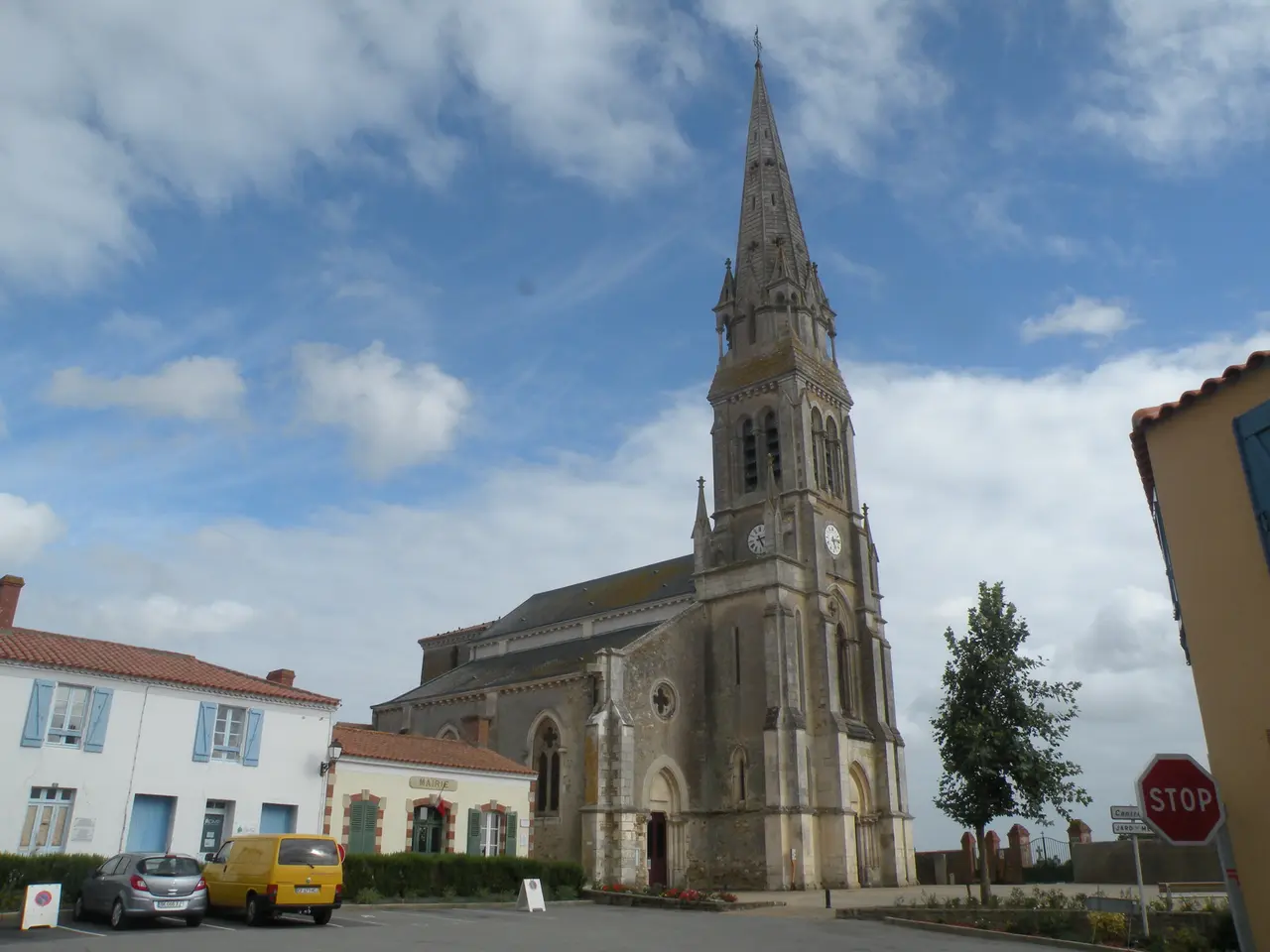 Église Sainte-Radegonde de Talmont-Saint-Hilaire 01
