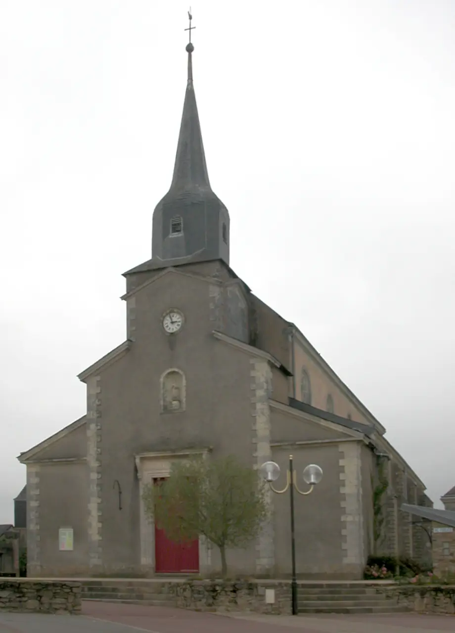 Treillières église