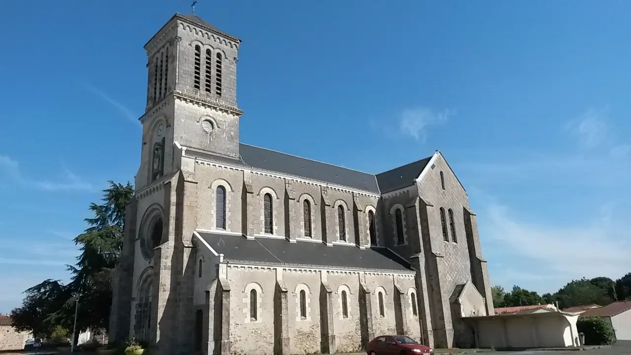 Fr-85-treize-septiers-eglise-2