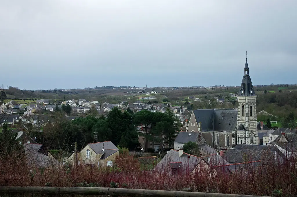 Val-du-Layon (Maine-et-Loire).Ancienne commune de Saint-Aubin-de-Luigné.