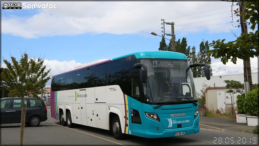 Scania Touring – Transdev CTA (Compagnie des Transports de l’Atlantique) (STAO PL, Société des Transports par Autocars de l’Ouest – Pays de la Loire) / Aléop (Pays de la Loire) n°25604