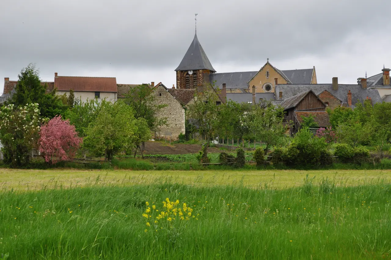 Yvré-le-Pôlin - Vue générale (2012)