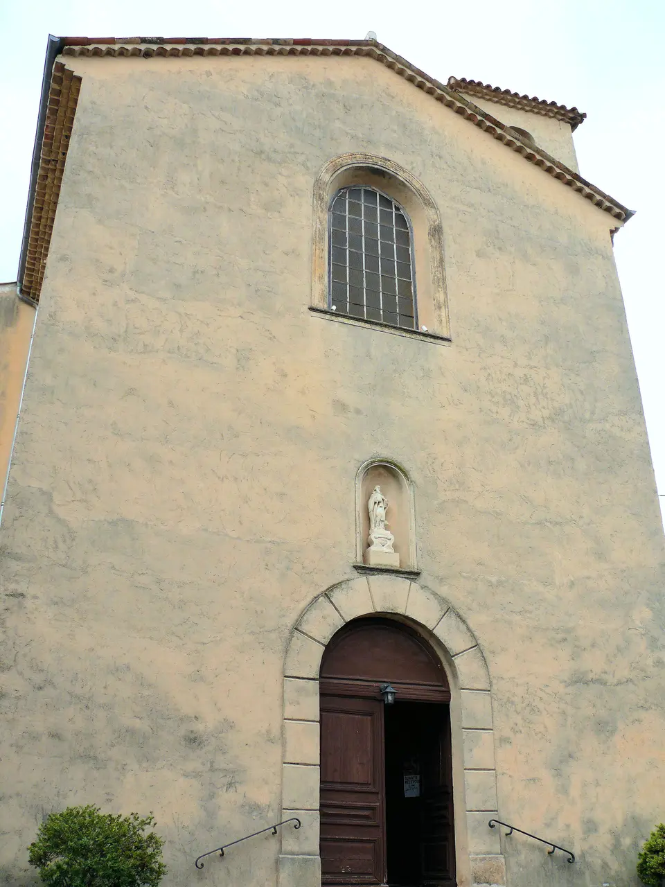Auribeau-sur-Siagne - Vieux village - Façade de l'église