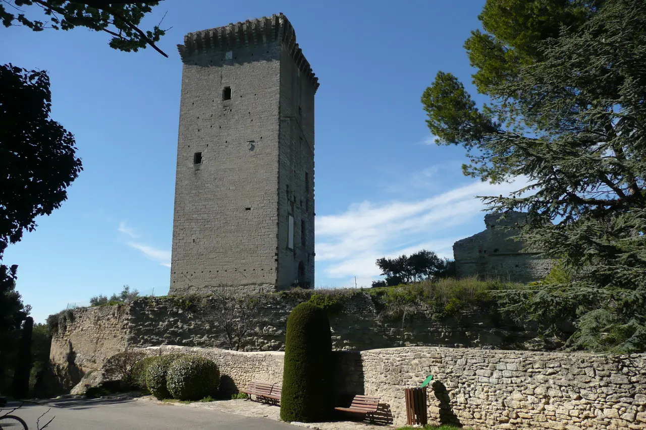 Tour Anglica 14 èmes siècles à Barbentane
