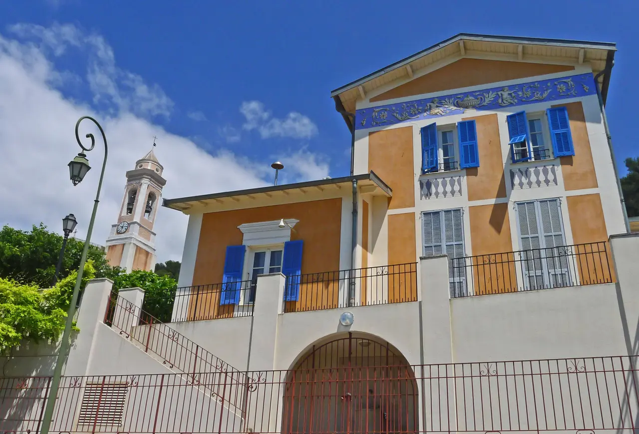 Belle maison du village de Blausasc
