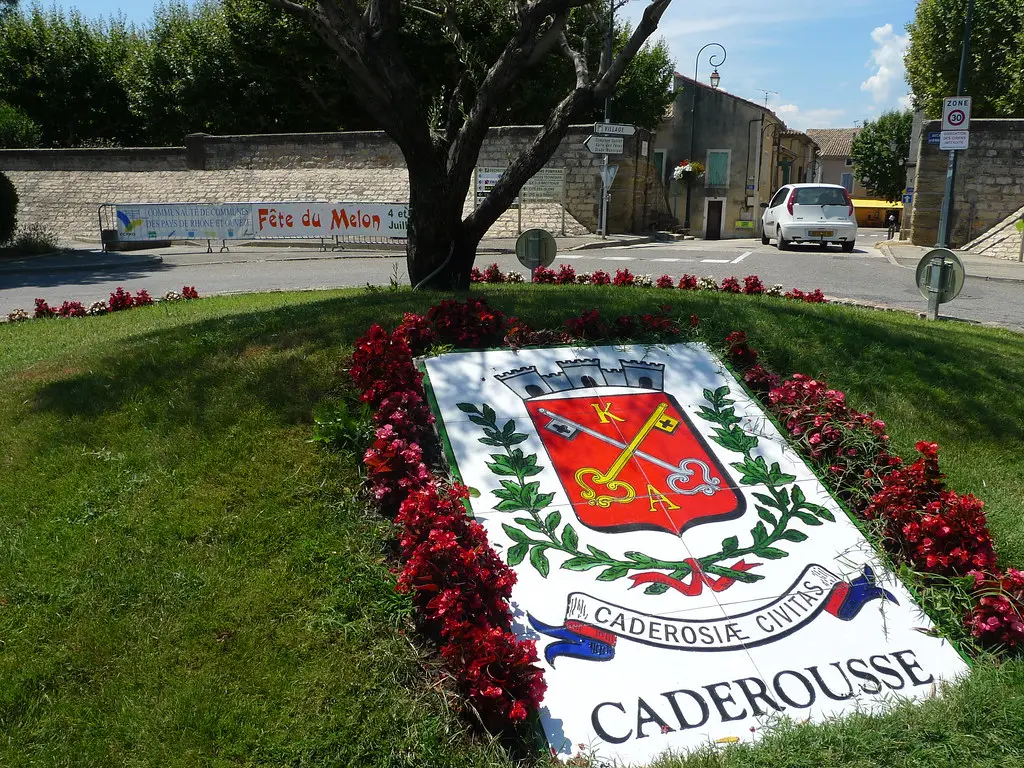 fête votive (CADEROUSSE,FR84)