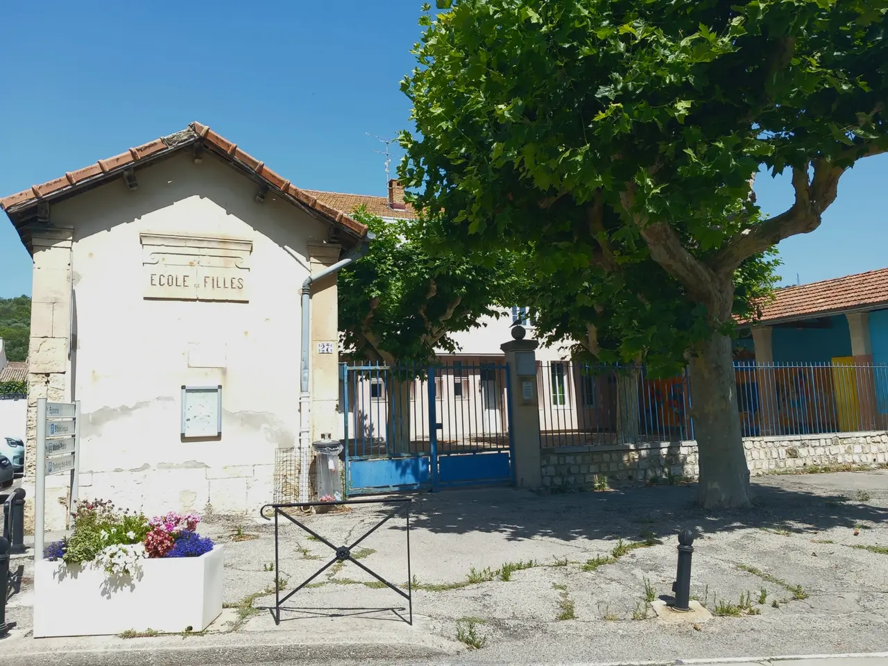 École primaire de Corbières-en-Provence 2
