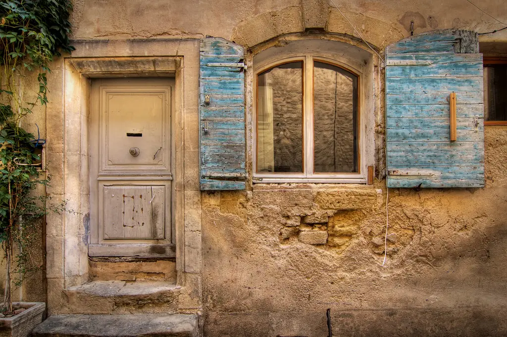 Portail a Cucuron