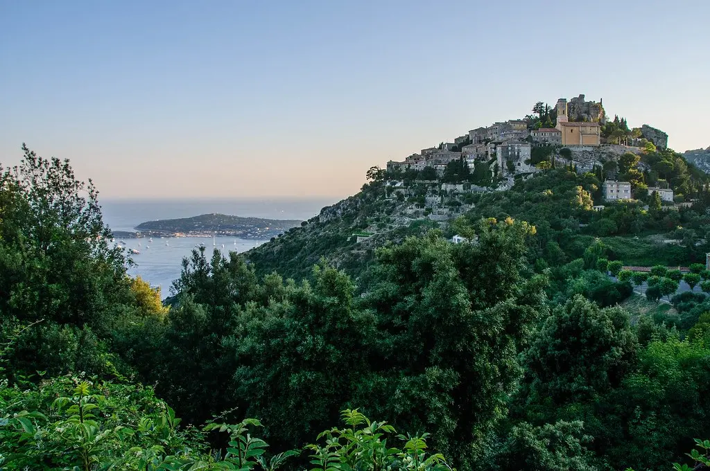 Èze