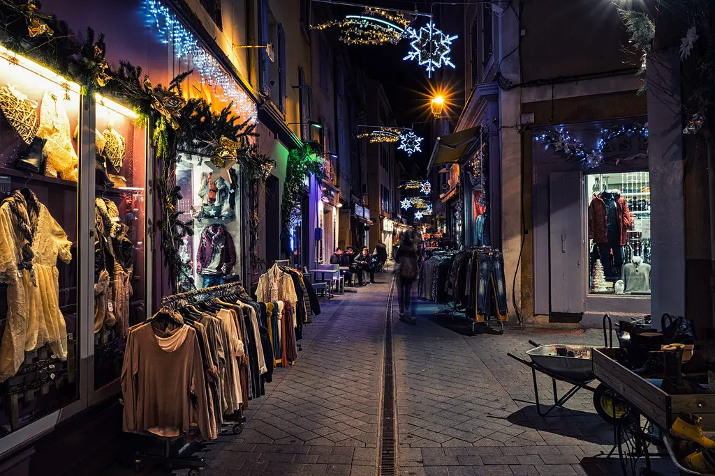 Urban Nights colours in l'Isle sur la Sorgues