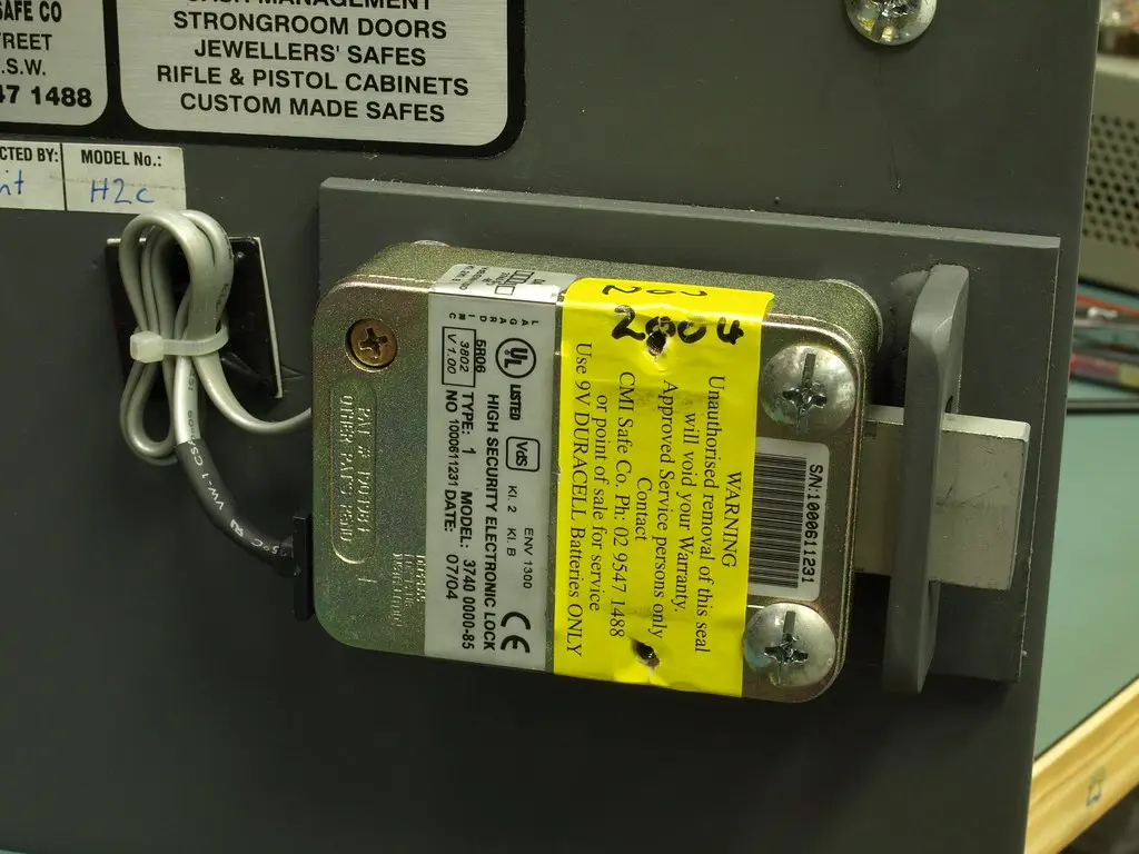 CMI Basic Home Safe with La Gard Digital Electronic Lock