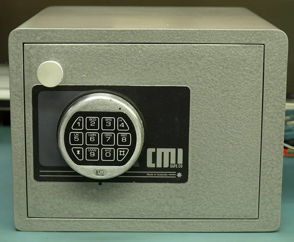 CMI Basic Home Safe with La Gard Digital Electronic Lock